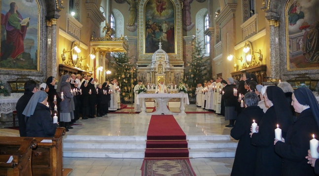 Purtătorii luminii lui Dumnezeu