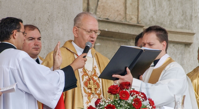 Erdő Péter celebrálja a kaplonyi búcsúmisét
