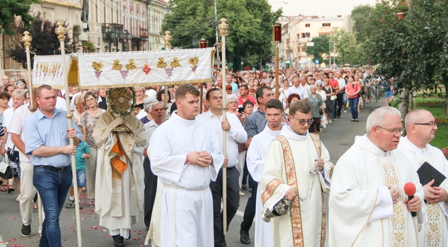 Élő szentségmutatók