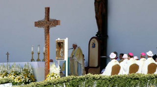 Úrangyala (Angelus) imádság a Hősök terén, a Szentatya vezetésével