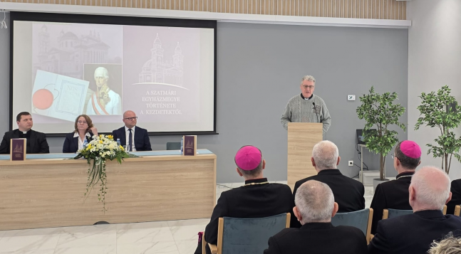A Szatmári Egyházmegye múltja és küldetése a történelem tükrében. Ünnepélyes könyvbemutató a Megmaradás Házában